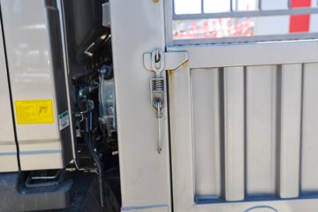 ����HOWO���� 2.5L���� 180���� ������8�� 4.15�׵��Ų�դʽ�ῨͼƬ