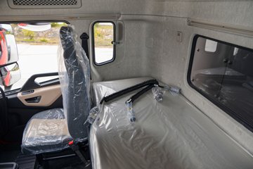 ��������KL ���ذ� 6X4 ����ʽ���綯ǣ���� ��������Դ400kWhͼƬ