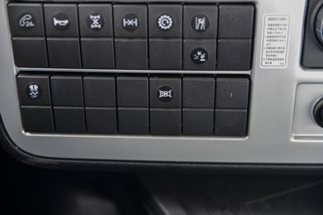 ��������KL ���ذ� 6X4 ����ʽ���綯ǣ���� ��������Դ400kWhͼƬ