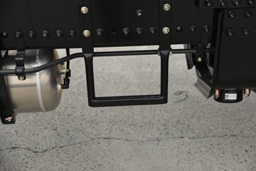 ��������KL ���ذ� 6X4 ����ʽ���綯ǣ���� ��������Դ400kWhͼƬ