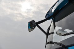 东风商用车天龙KL 标载版 6X4 纯电动牵引车 宁德时代423kWh