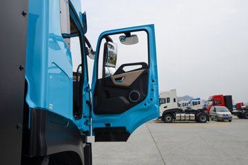 �������ó�����KL ���ذ� 6X4 ���綯ǣ���� ����ʱ��423kWhͼƬ