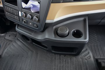 ó KL 12.9L LNG 520 4X2 AMTԶ ǣͼƬ