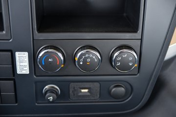 ó KL 12.9L LNG 520 4X2 AMTԶ ǣͼƬ