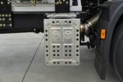 东风商用车 天龙KL 12.9L LNG 520马力 4X2 AMT自动档 牵引车