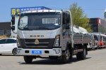 ����HOWO�Ῠ ���� 2.4L���� 169���� ������8�� 4.15�׵��������ῨͼƬ