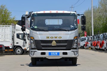 CNG 150马力 万里扬8档 4.15米单排栏板轻卡