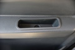 中国重汽HOWO 悍将 151马力 3.85米排半栏板轻卡(万里扬8档)