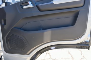 �����������Pro 2.5L���� 163���� ��ʿ��10�� 4.14�׵�����ʽ�ῨͼƬ