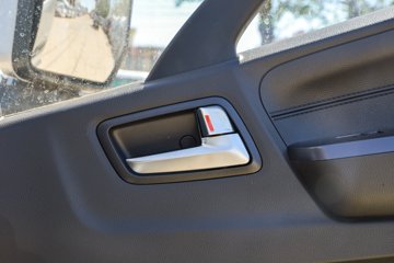 �����������Pro 2.5L���� 163���� ��ʿ��10�� 4.14�׵�����ʽ�ῨͼƬ