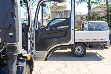 �����������Pro 2.5L���� 163���� ��ʿ��10�� 4.14�׵�����ʽ�ῨͼƬ