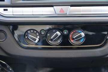 �����������Pro 2.5L���� 163���� ��ʿ��10�� 4.14�׵�����ʽ�ῨͼƬ
