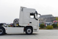 东风商用车天龙旗舰GX 14.5L LNG 630马力 6X4 伊顿12档 AMT自动档 牵引车