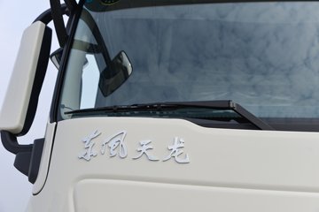 �������ó������콢GX 14.5L LNG 630���� 6X4 ����12�� AMT�Զ��� ǣ����ͼƬ