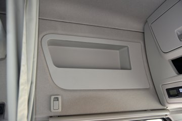 �������ó������콢GX 14.5L LNG 630���� 6X4 ����12�� AMT�Զ��� ǣ����ͼƬ