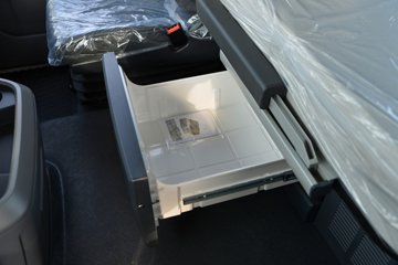 �������ó������콢GX 14.5L LNG 630���� 6X4 ����12�� AMT�Զ��� ǣ����ͼƬ