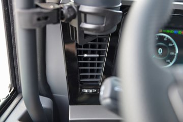 �������ó������콢GX 14.5L LNG 630���� 6X4 ����12�� AMT�Զ��� ǣ����ͼƬ