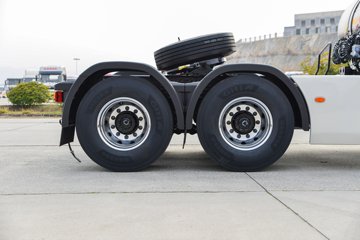 �������ó������콢GX 14.5L LNG 630���� 6X4 ����12�� AMT�Զ��� ǣ����ͼƬ