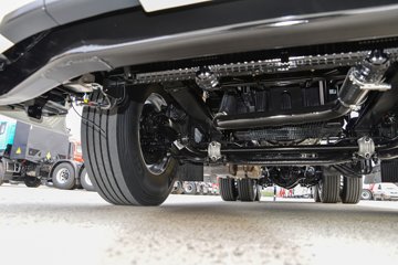 �������ó������콢GX 14.5L LNG 630���� 6X4 ����12�� AMT�Զ��� ǣ����ͼƬ