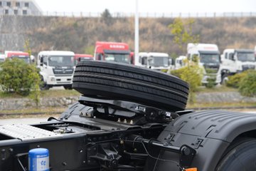 ��������KL 12.9L LNG 480���� 4X2 ��ʿ��12�� ǣ����ͼƬ