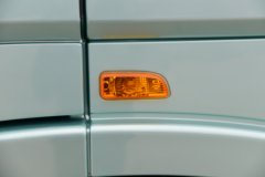 东风商用车 天龙旗舰KX 嵘耀版 14.5L LNG 580马力 6X4 14档 AMT自动档 牵引车