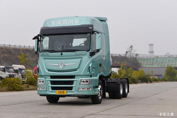 东风天龙旗舰KX 王者版 14.5L CNG 580马力 6X4 东风14档 牵引车