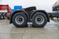 东风商用车天龙KL 12.9L LNG 520马力 6X4 东风14档 危险品牵引车