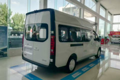 长安凯程V919 2025款 速运舱精英型 6座 纯电动长轴高顶轻客 宁德时代53.58kWh