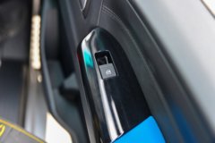 福田欧马可S1 畅盈版 180马力 4X2 AMT自动档 4.08米冷藏车