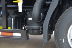 福田欧马可S1 畅盈版 180马力 4X2 AMT自动档 4.08米冷藏车