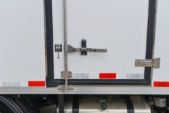 福田欧马可S1 畅盈版 180马力 4X2 AMT自动档 4.08米冷藏车