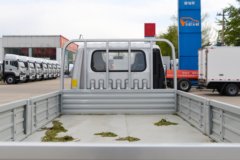 福田 欧马可X 梦想版 125马力 3.95米排半栏板轻卡 福田 欧马可X 梦想版 125马力 3.95米排半栏板轻卡