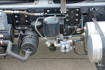 ����ŷ���� ����ES 4.17�׵��Ŵ��綯��դʽ�Ῠ ����ʱ��100.46kWhͼƬ