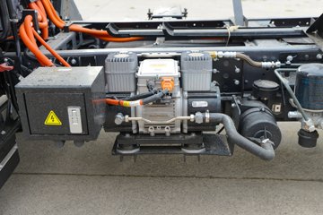 ����ŷ���� ����ES 4.17�׵��Ŵ��綯��դʽ�Ῠ ����ʱ��100.46kWhͼƬ