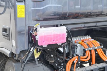 ����ŷ���� ����ES 4.17�׵��Ŵ��綯��դʽ�Ῠ ����ʱ��100.46kWhͼƬ