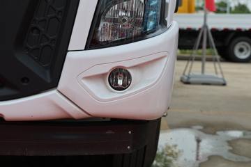 �������� ����H5 ������ 6.4L���� 300���� 4X2 ��ʿ��8�� 9.7����ʽ�ػ���ͼƬ