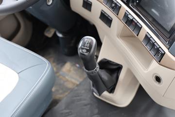 �������� ����H5 ������ 6.4L���� 300���� 4X2 ��ʿ��8�� 9.7����ʽ�ػ���ͼƬ
