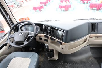 �������� ����H5 ������ 6.4L���� 300���� 4X2 ��ʿ��8�� 9.7����ʽ�ػ���ͼƬ
