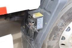 东风柳汽 乘龙H5 创富版 6.4L柴油 300马力 4X2 法士特8档 9.7米厢式载货车