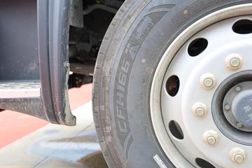 �������� ����H5 ������ 6.4L���� 300���� 4X2 ��ʿ��8�� 9.7����ʽ�ػ���ͼƬ