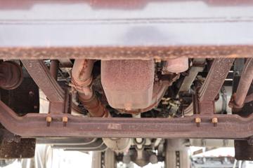 �������� ����H5 ������ 6.4L���� 300���� 4X2 ��ʿ��8�� 9.7����ʽ�ػ���ͼƬ