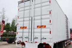 东风柳汽 乘龙H5 创富版 6.4L柴油 300马力 4X2 法士特8档 9.7米厢式载货车