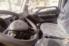 时代领航S1 创业版 1.6L汽油 122马力 东安5档 3.8米单排厢式微卡