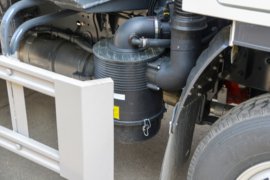 小卡之星3&nbsp;垃圾运输车底盘图片