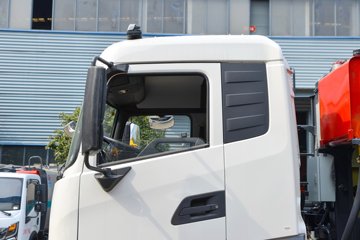 �������KR 230���� 4X2 ѹ��ʽ������(������)ͼƬ