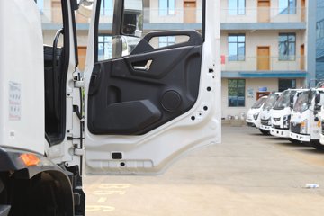 �������KR 230���� 4X2 ѹ��ʽ������(������)ͼƬ