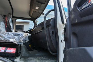 �������KR 230���� 4X2 ѹ��ʽ������(������)ͼƬ