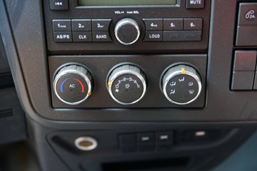 �������KR 230���� 4X2 ѹ��ʽ������(������)ͼƬ