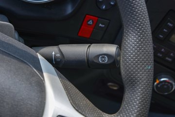 �������KR 230���� 4X2 ѹ��ʽ������(������)ͼƬ