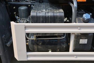 �������KR 230���� 4X2 ѹ��ʽ������(������)ͼƬ